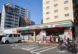 	セブン-イレブン 福岡浄水通り店	