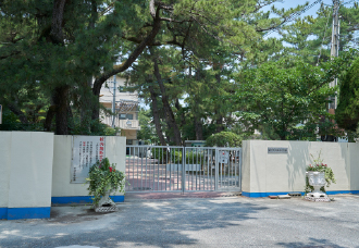 	福岡市立百道中学校	